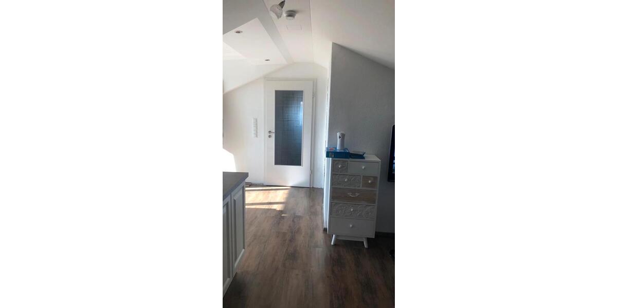 Dachgeschoßwohnung Berglern - 2 Zimmer, 50 m&sup2;, 970&euro; | Angebot:26638662