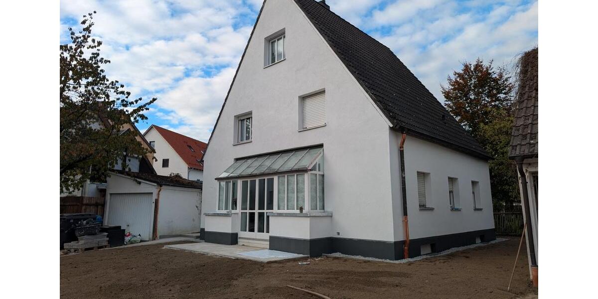 Einfamilienhaus Ergolding - 7 Zimmer, 142 m&sup2;, 2.500&euro; | Angebot:27611569