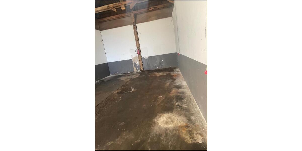 Gewerbeobjekt Bruckberg - 650&euro; | Angebot:25904588