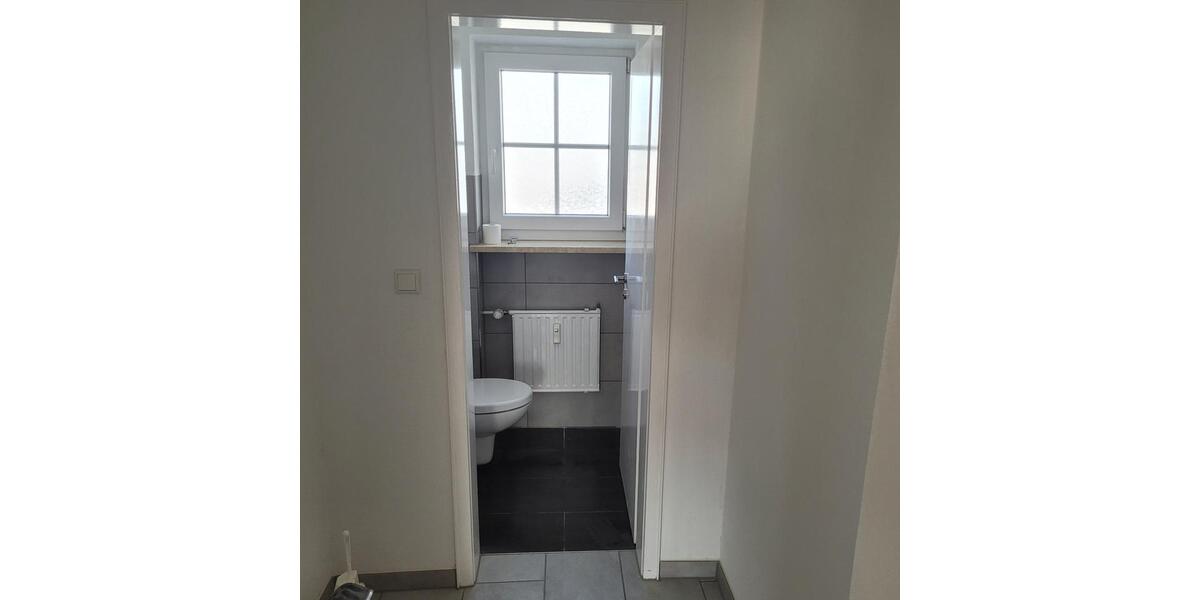 Etagenwohnung Vilsbiburg - 3.5 Zimmer, 93 m&sup2;, 960&euro; | Angebot:25307810