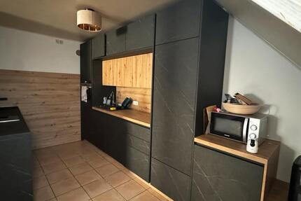 Wohnung Dingolfing - 4 Zimmer, 110 m&sup2;, 1.300&euro; | Angebot:25945323