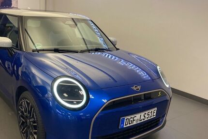 Mini Cooper SE 5.300 km 30.999 &euro; Dingolfing 84130