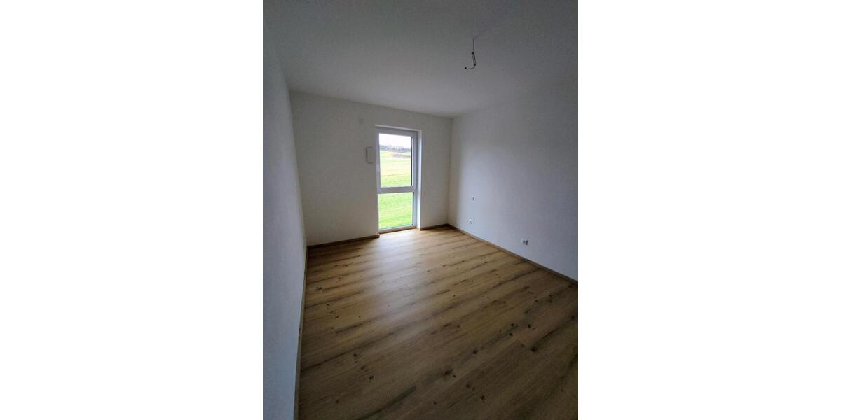 Etagenwohnung Moosthenning - 3 Zimmer, 67 m&sup2;, 750&euro; | Angebot:26648149