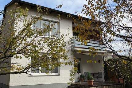 Haus Landshut West - 8 Zimmer, 499.000&euro; | Angebot:25773656