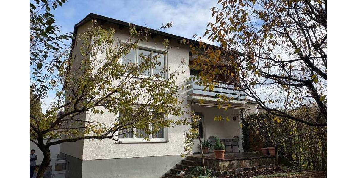 Mehrfamilienhaus, Wohnhaus Landshut West - 8 Zimmer, 499.000&euro; | Angebot:25773656