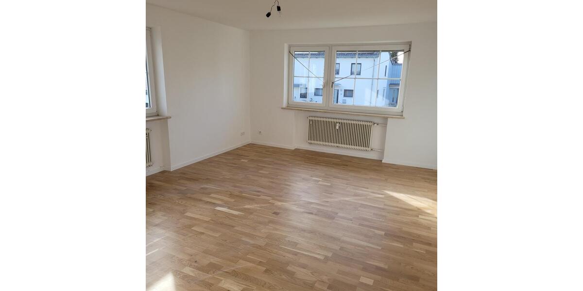 Etagenwohnung Vilsbiburg - 3.5 Zimmer, 93 m&sup2;, 960&euro; | Angebot:25307810