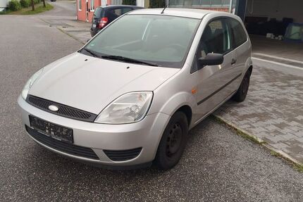 Ford Fiesta 194.299 km 1.250 &euro; Rohr 93352