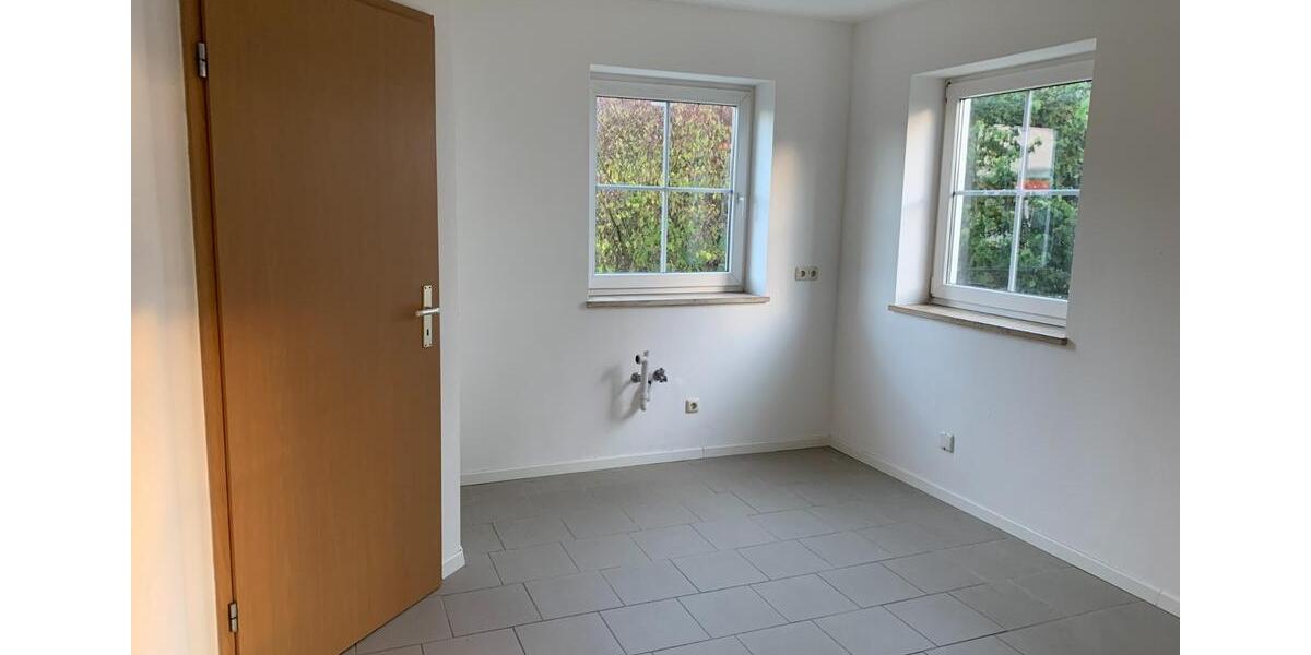 Reihenhaus Haag an der Amper Inkofen - 6 Zimmer, 135 m&sup2;, 1.790&euro; | Angebot:25293837