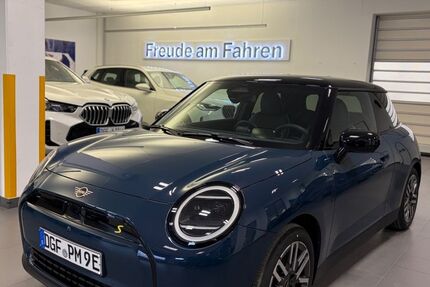 Mini Cooper SE 5.000 km 35.800 &euro; Niederviehbach 84183