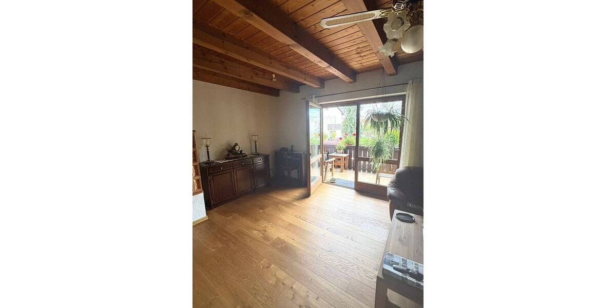 Etagenwohnung Mallersdorf-Pfaffenberg Pfaffenberg - 4 Zimmer, 101 m&sup2;, 1.020&euro; | Angebot:26684448