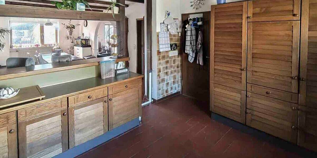 Einfamilienhaus Velden - 7 Zimmer, 270 m&sup2;, 749.000&euro; | Angebot:25928990