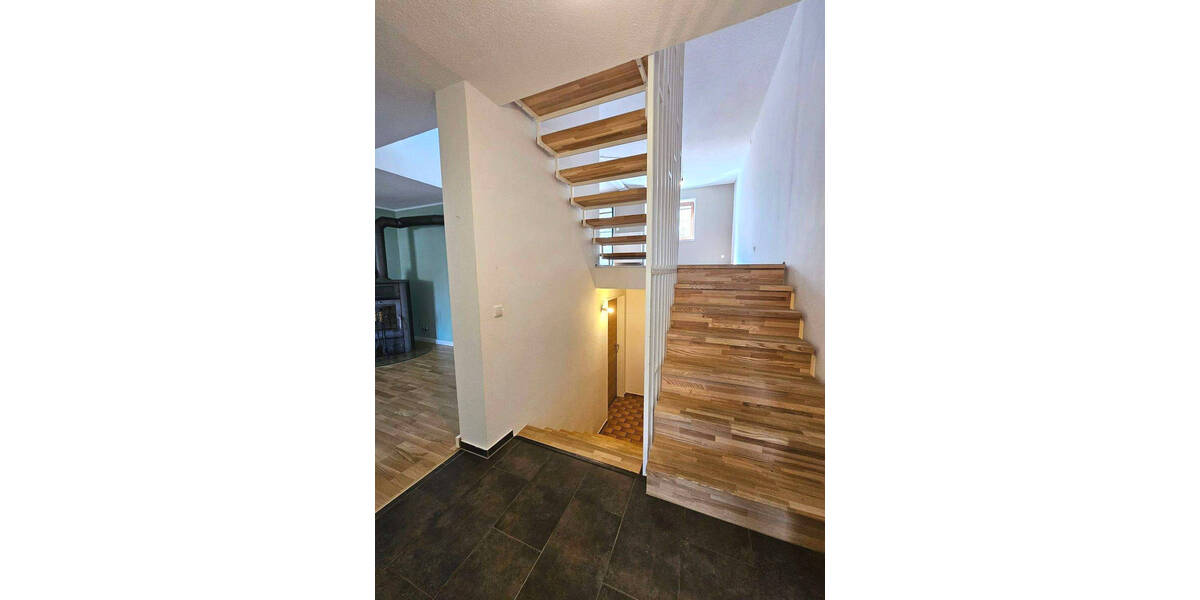 Reihenmittelhaus Dorfen - 6 Zimmer, 140 m&sup2;, 597.000&euro; | Angebot:25929667