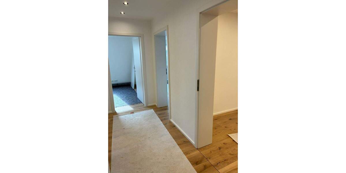 Etagenwohnung Moosburg - 5 Zimmer, 160 m&sup2;, 1.950&euro; | Angebot:25745416