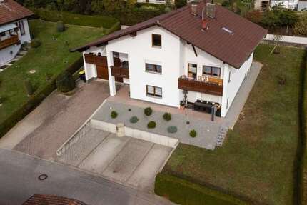 Haus Marklkofen / Warth Warth - 8 Zimmer, 308 m&sup2;, 798.000&euro; | Angebot:23546957