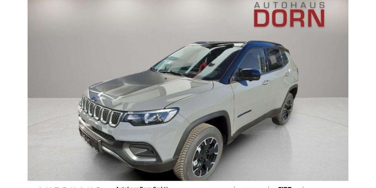 Jeep Compass 32.400 km 29.990 &euro; Landshut 84030