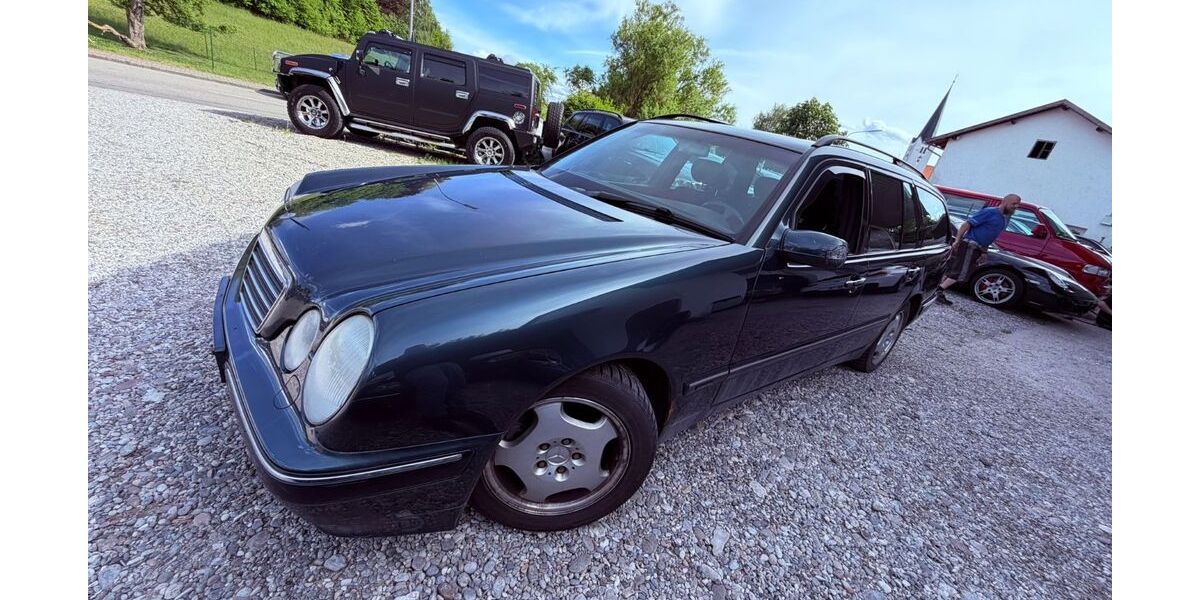Mercedes-Benz E 280 252.000 km 999 &euro; Seifriedswörth 84189