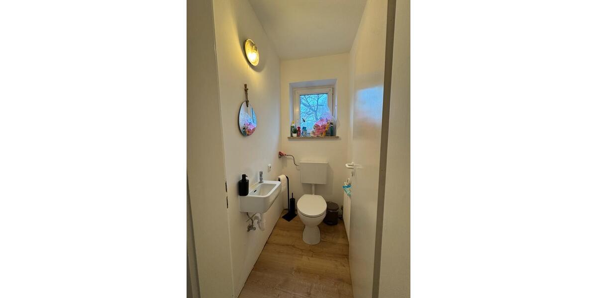 Etagenwohnung Dingolfing - 4.5 Zimmer, 90 m&sup2;, 1.125&euro; | Angebot:25323924