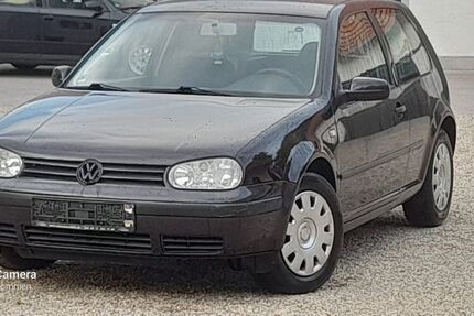 VW Golf 185.000 km 1.550 &euro; Bruckberg 84079