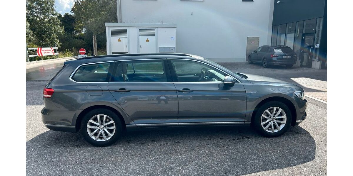 VW Passat 136.500 km 16.300 &euro; Inkofen 85410