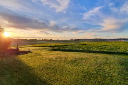 Wohnung Hohenpolding - 3 Zimmer, 160 m&sup2;, 1.350&euro; | Angebot:26019941