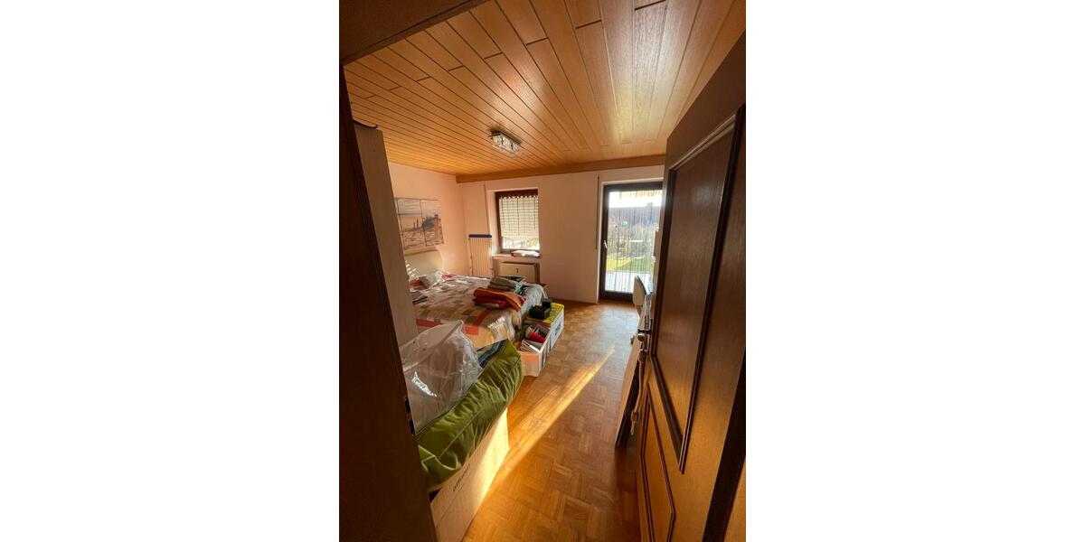 Erdgeschoßwohnung Mallersdorf-Pfaffenberg Pfaffenberg - 4 Zimmer, 119 m&sup2;, 1.250&euro; | Angebot:27621572