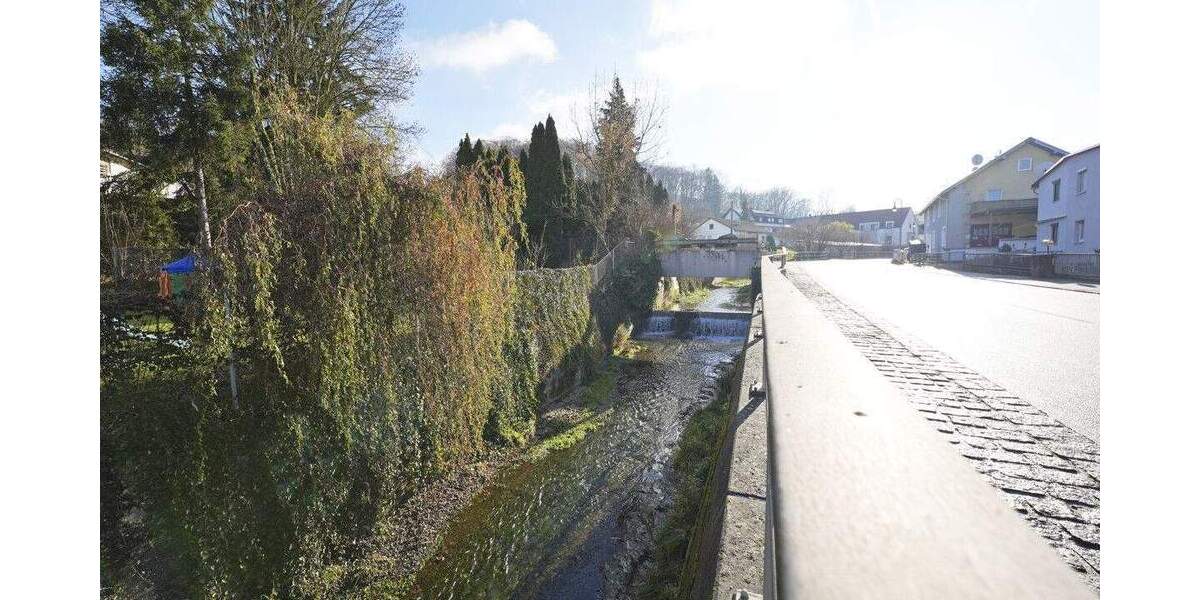 Einfamilienhaus Niederviehbach - 1 Zimmer, 228 m&sup2;, 448.000&euro; | Angebot:25665323