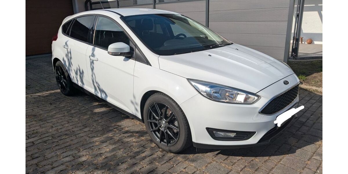 Ford Focus 45.000 km 10.500 &euro; Dingolfing 84130