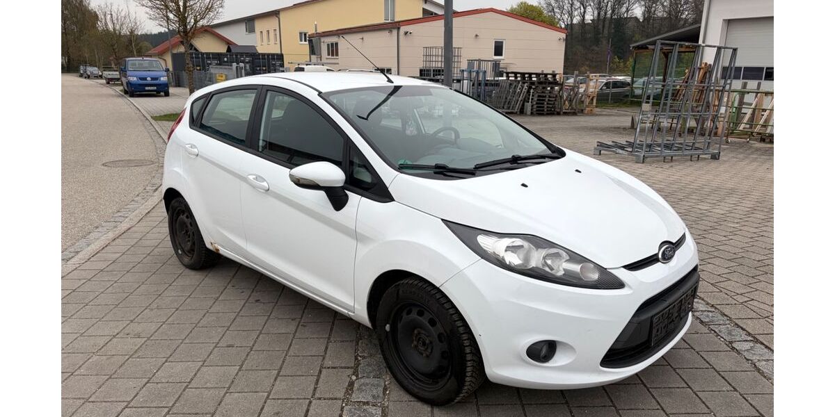 Ford Fiesta 154.000 km 1.900 &euro; Inning am Holz 84416