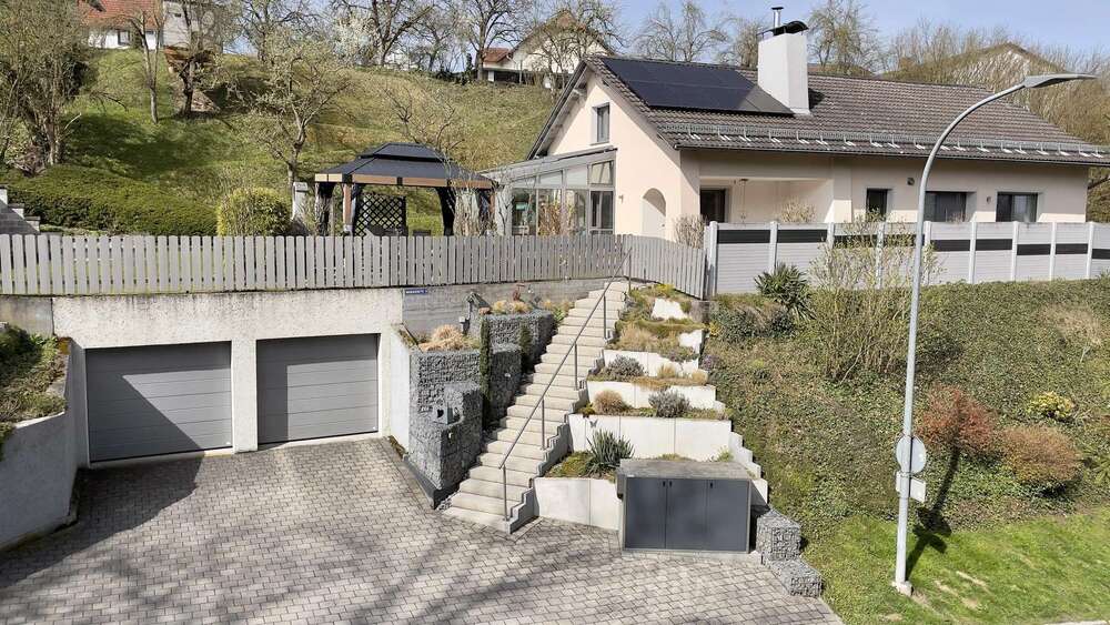 Einfamilienhaus Dingolfing/Teisbach Teisbach - 7 Zimmer, 173 m&sup2;, 495.000&euro; | Angebot:26242474
