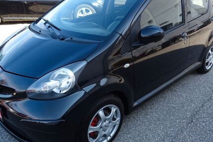 Toyota Aygo (X) 194.000 km 2.490 &euro; Landshut 84030