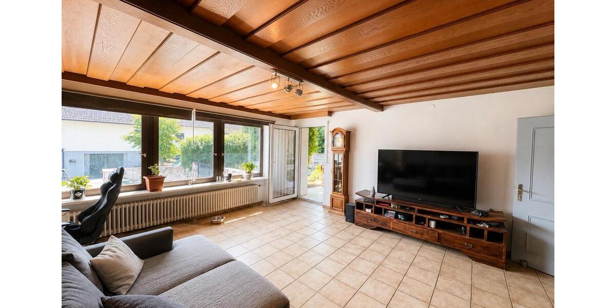 Mehrfamilienhaus, Wohnhaus Weng Hinzlbach - 11 Zimmer, 230 m&sup2;, 548.000&euro; | Angebot:26959521