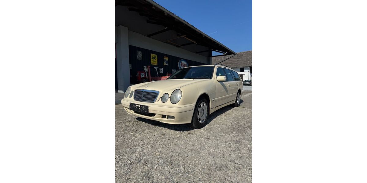 Mercedes-Benz E 220 999.999 km 2.999 &euro; Baierbach /Landshut 84171