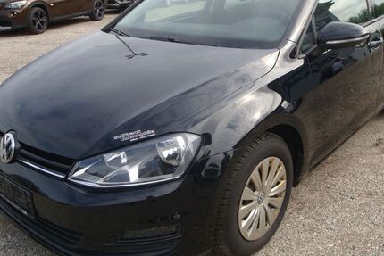 VW Golf 109.703 km 4.950 &euro; Neufahrn 84088