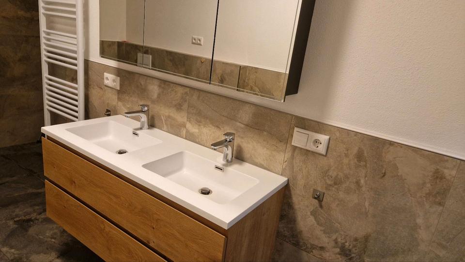 Etagenwohnung Marklkofen - 2.5 Zimmer, 102 m&sup2;, 880&euro; | Angebot:25655365