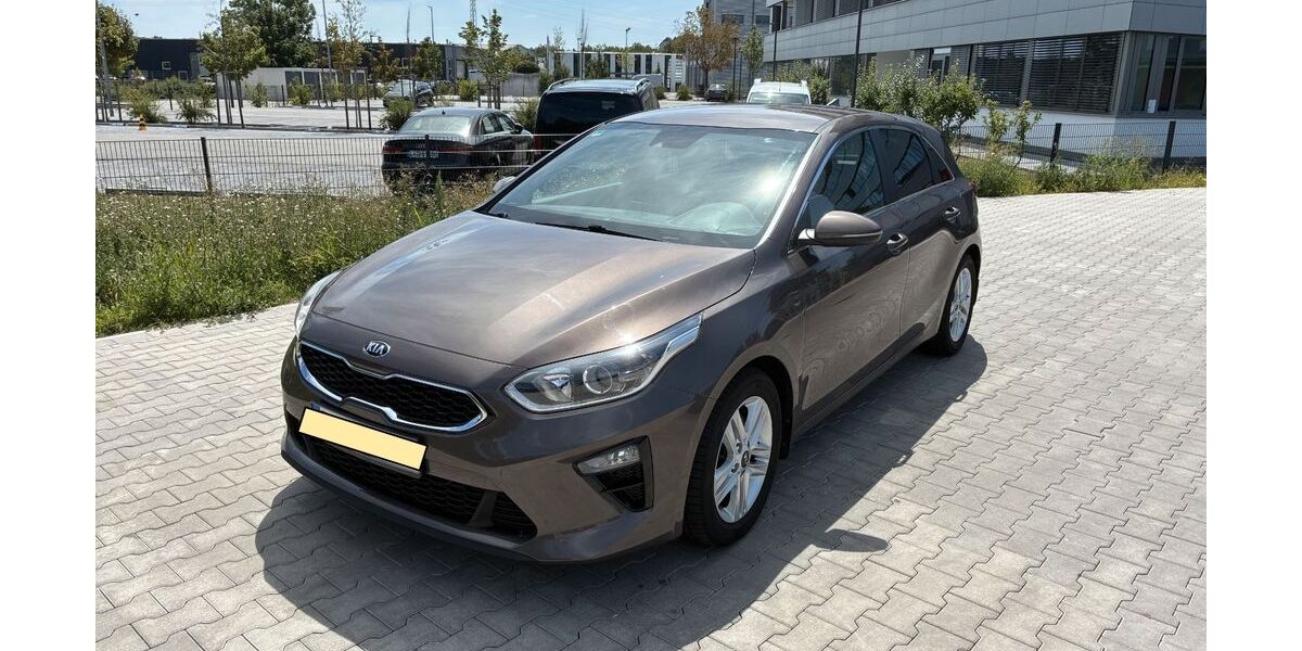 Kia ceed / Ceed 59.700 km 17.000 &euro; Landshut 84028