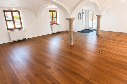 Gewerbeobjekt Essenbach - 1.800&euro; | Angebot:26619187