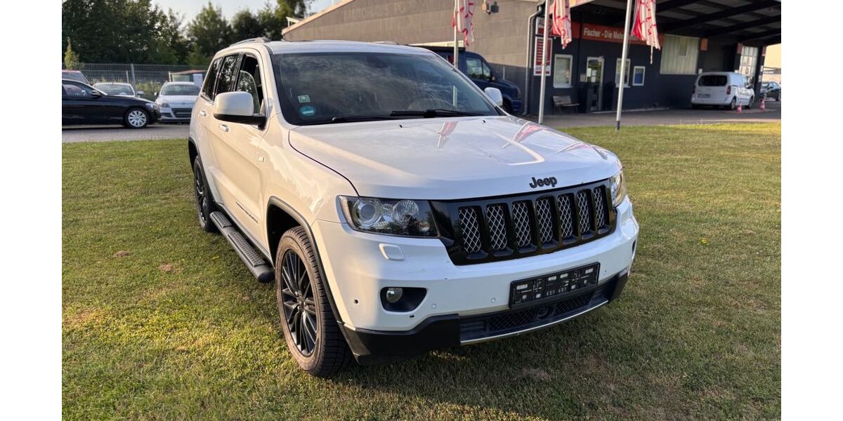 Jeep Grand Cherokee 234.500 km 8.900 &euro; Landshut 84036