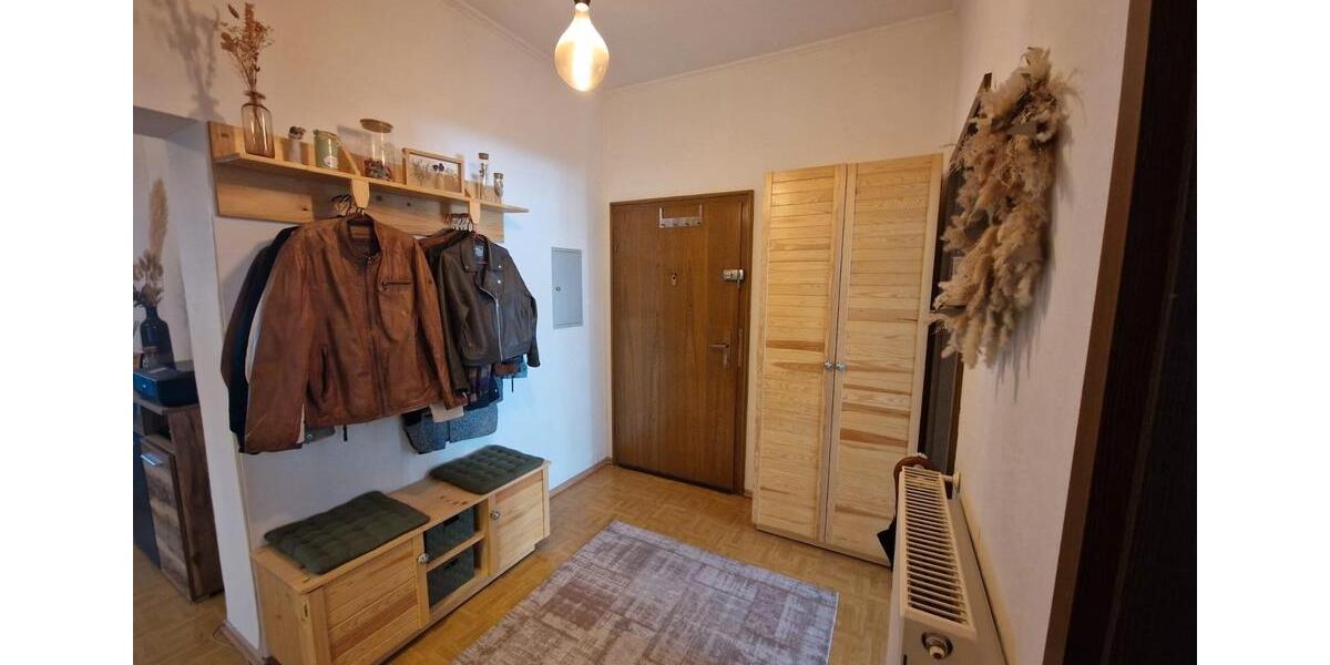 Etagenwohnung Landshut - 2.5 Zimmer, 65 m&sup2;, 780&euro; | Angebot:26586630