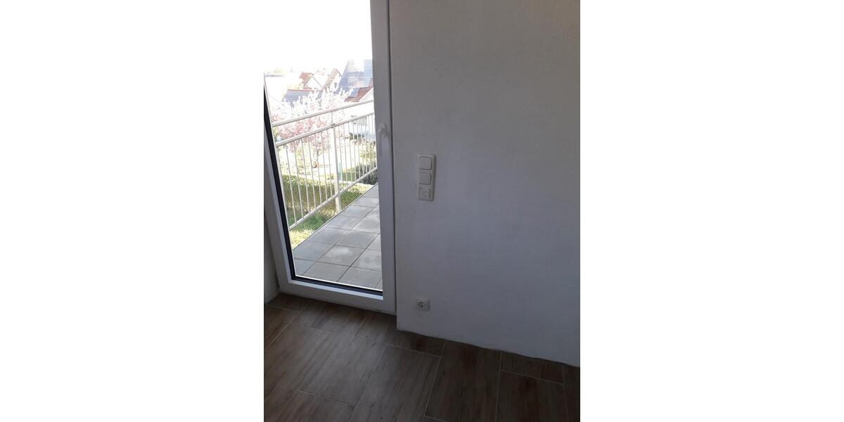 Etagenwohnung Frontenhausen - 3 Zimmer, 73 m&sup2;, 645&euro; | Angebot:27601958