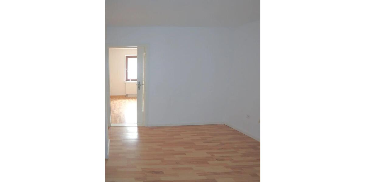 Einfamilienhaus Velden - 7 Zimmer, 140 m&sup2;, 1.300&euro; | Angebot:23660225