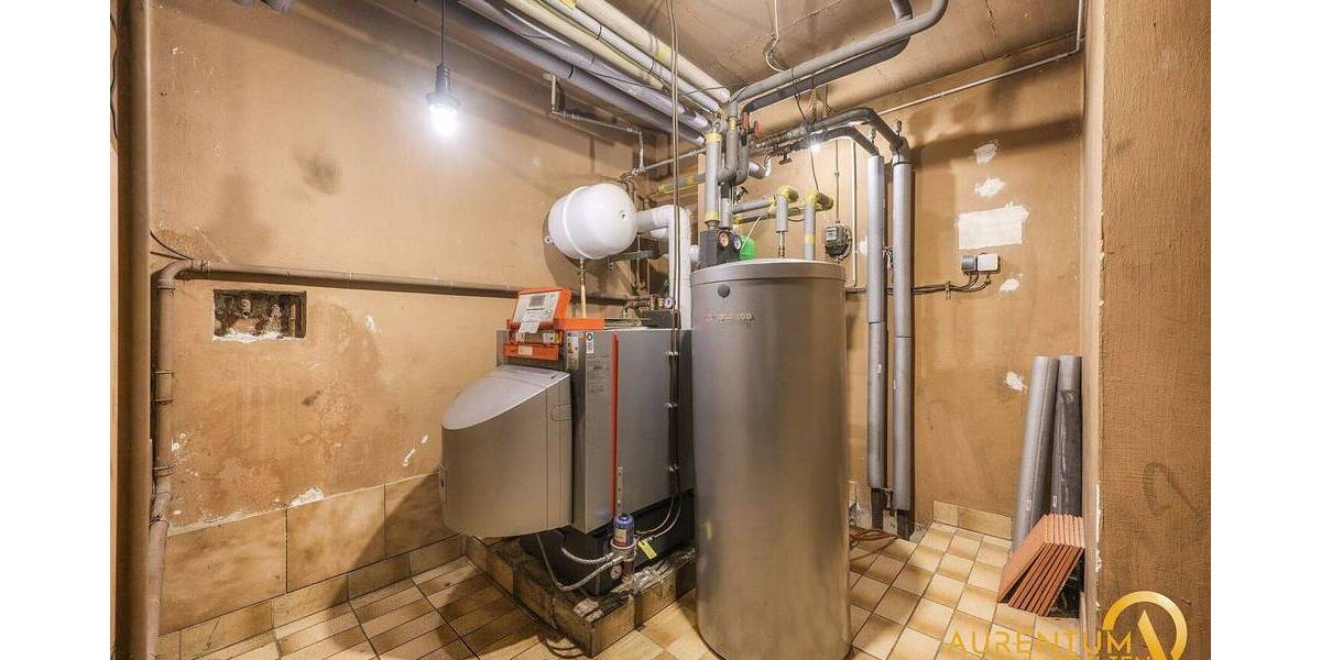 Einfamilienhaus Bruckberg - 8 Zimmer, 250 m&sup2;, 850.000&euro; | Angebot:25800218