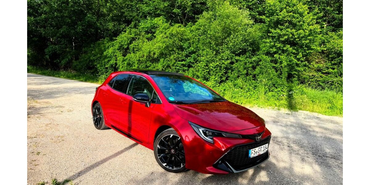 Toyota Corolla 75.000 km 22.500 &euro; Langenbach 85416