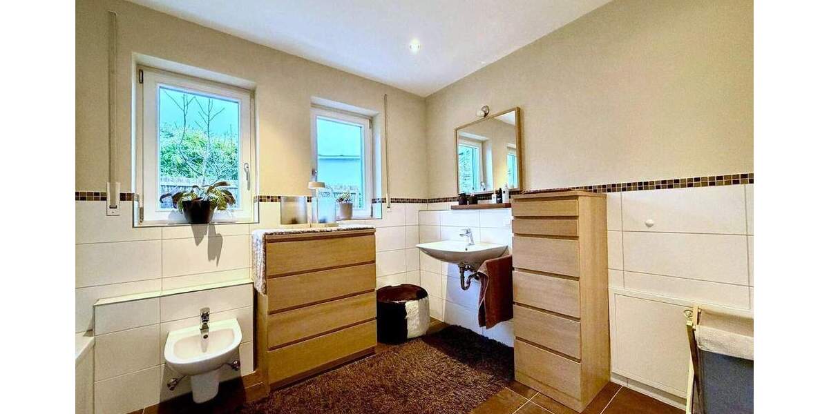 Einfamilienhaus Landshut Achdorf - 4 Zimmer, 188 m&sup2;, 959.000&euro; | Angebot:25701126