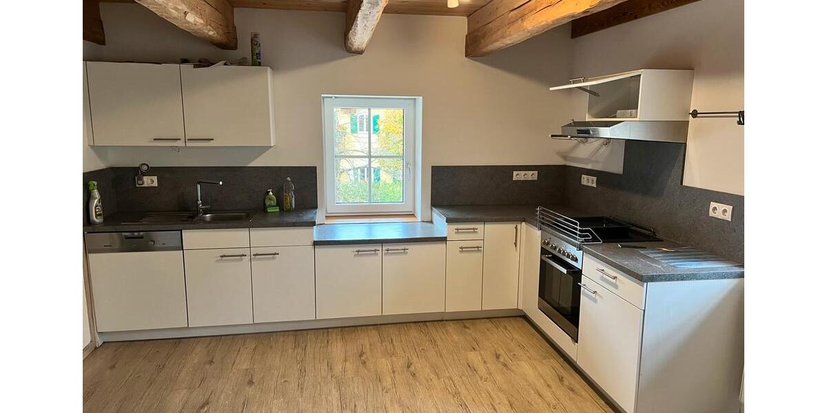 Etagenwohnung Attenhofen Walkertshofen - 3 Zimmer, 110 m&sup2;, 990&euro; | Angebot:25376372