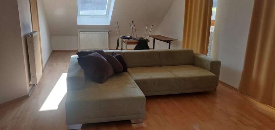 Dachgeschoßwohnung Ergolding - 2 Zimmer, 50 m&sup2;, 710&euro; | Angebot:25715345