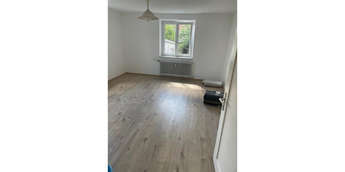 Mehrfamilienhaus, Wohnhaus Altdorf - 10 Zimmer, 929.000&euro; | Angebot:21595827