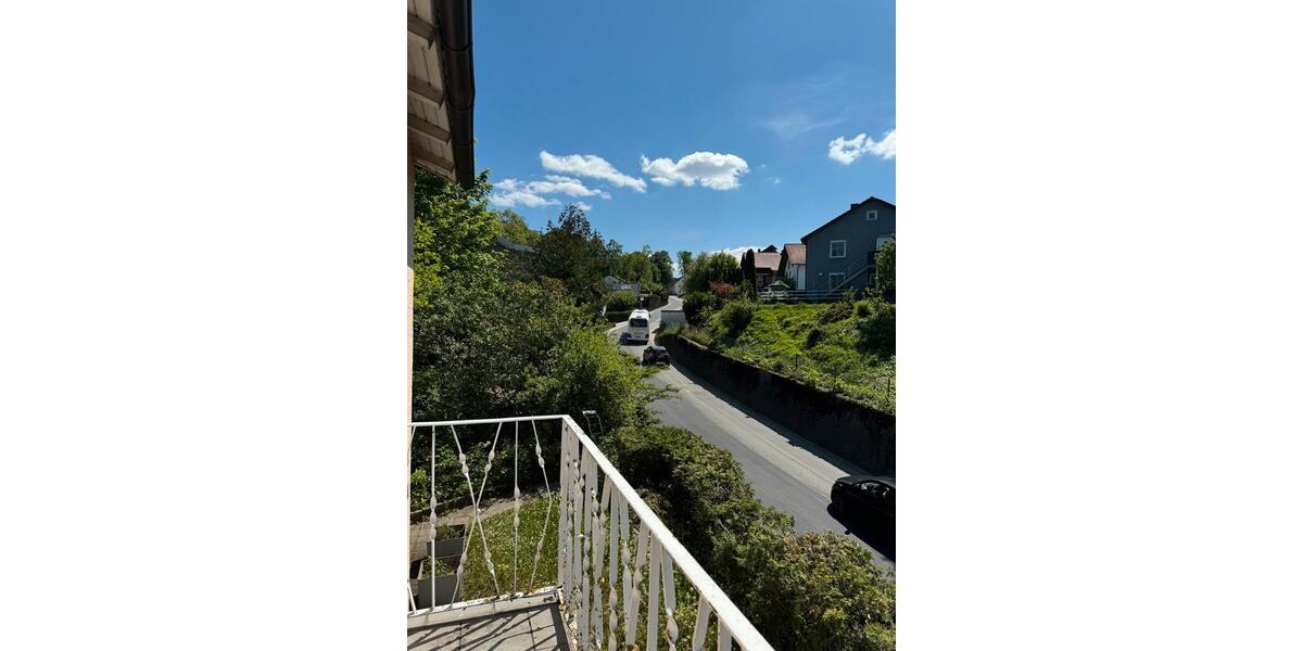 Etagenwohnung Dingolfing - 4.5 Zimmer, 90 m&sup2;, 1.125&euro; | Angebot:25323924