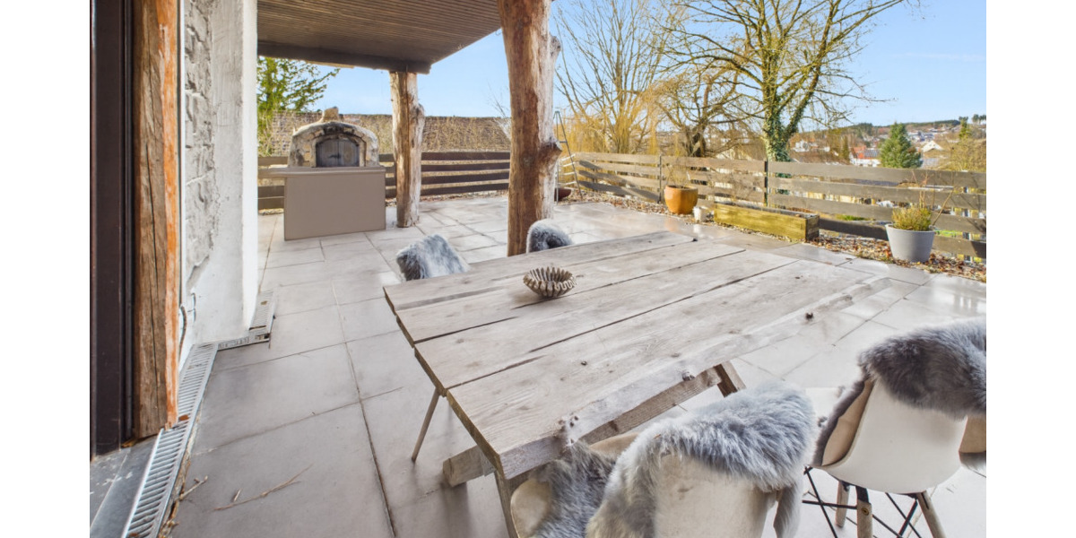 Einfamilienhaus Buch - 8 Zimmer, 236 m&sup2;, 985.000&euro; | Angebot:25744253