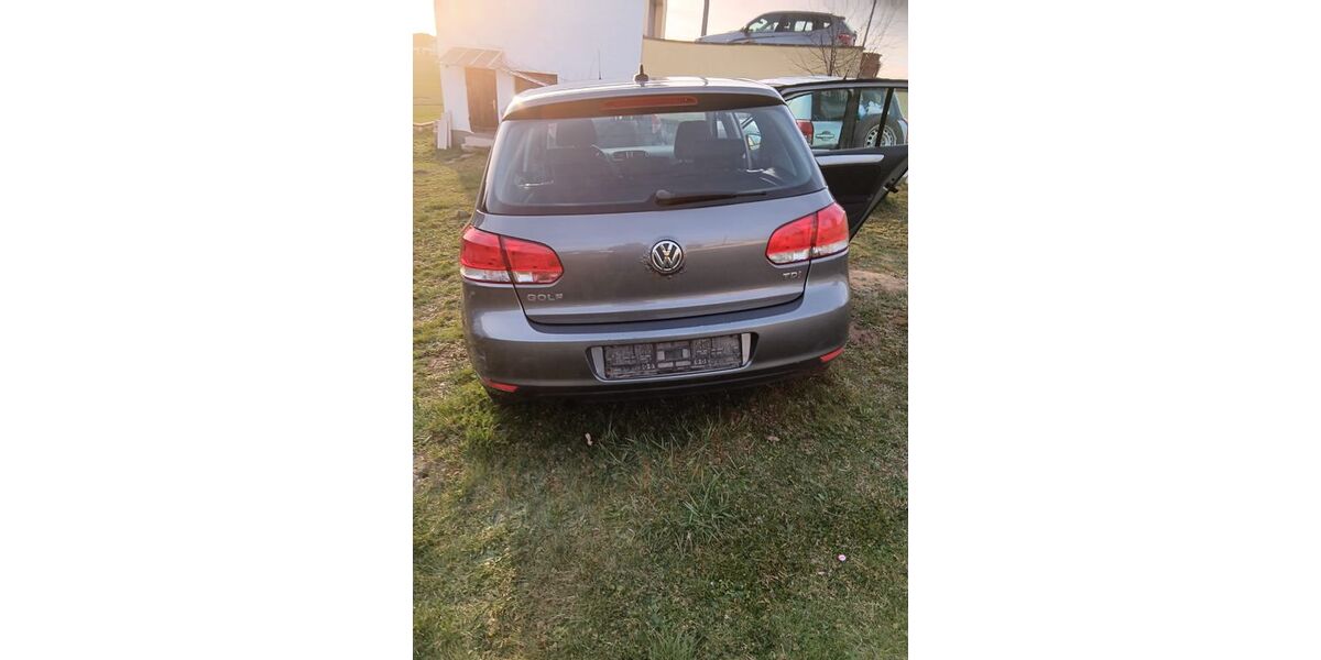 VW Golf 274.000 km 4.999 &euro; Hohenpolding 84432